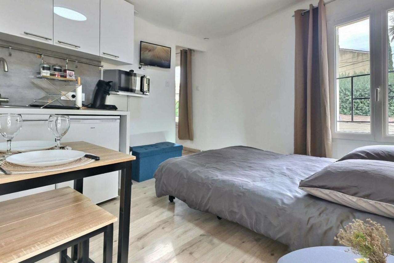 Bleu Lavande 1 - Appartement Cosy Ambiance Village Istres Exteriör bild