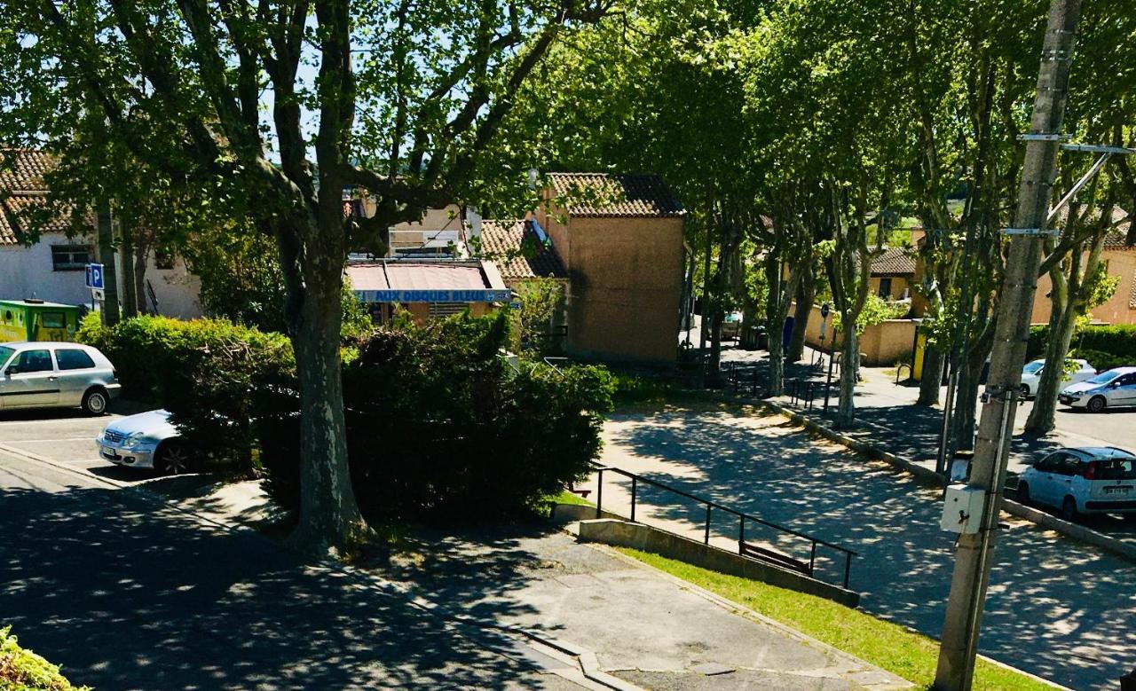 Bleu Lavande 1 - Appartement Cosy Ambiance Village Istres Exteriör bild